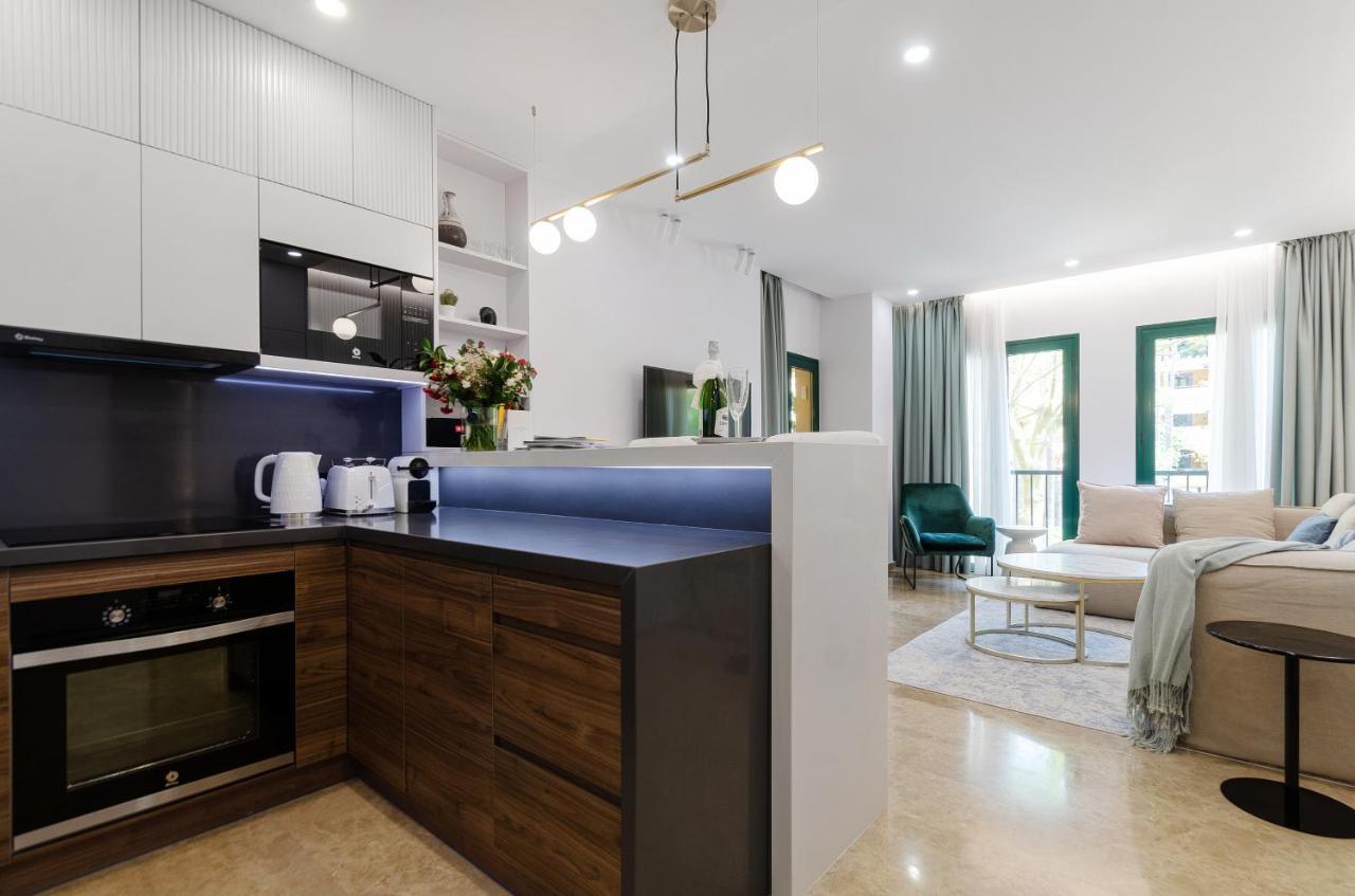 Luxury Blue Coast Seaside Retreat Marbella Leilighet Eksteriør bilde