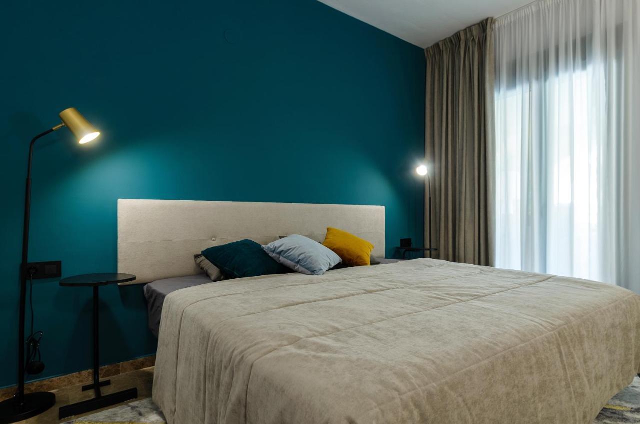 Luxury Blue Coast Seaside Retreat Marbella Leilighet Eksteriør bilde