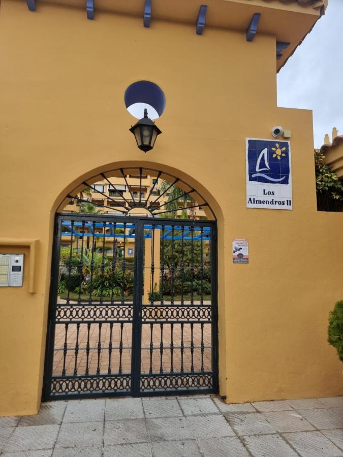 Luxury Blue Coast Seaside Retreat Marbella Leilighet Eksteriør bilde