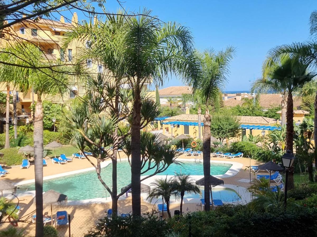 Luxury Blue Coast Seaside Retreat Marbella Leilighet Eksteriør bilde