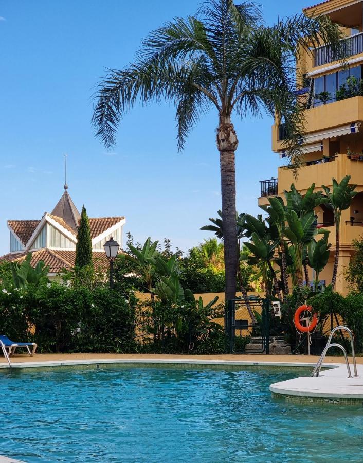 Luxury Blue Coast Seaside Retreat Marbella Leilighet Eksteriør bilde